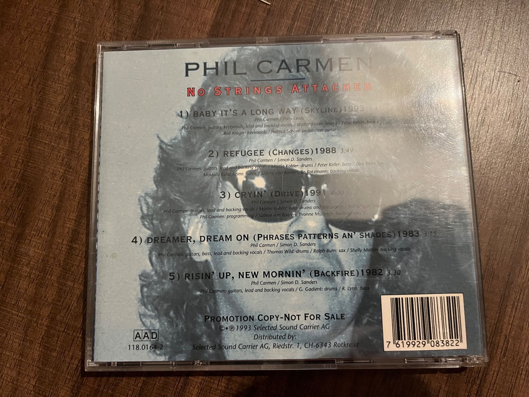 CD: Phil Carmen - No Strings Attached CD 💿 – Usato da Sierre venduto da black.box 1