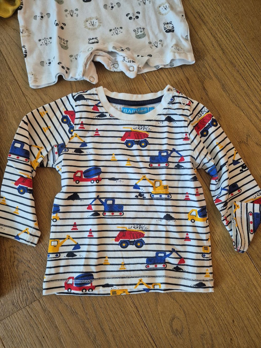 Lotti & Set di vestiti: Kleiderpaket Grösse 80 – Usato da Kollbrunn venduto da guernsey11 4