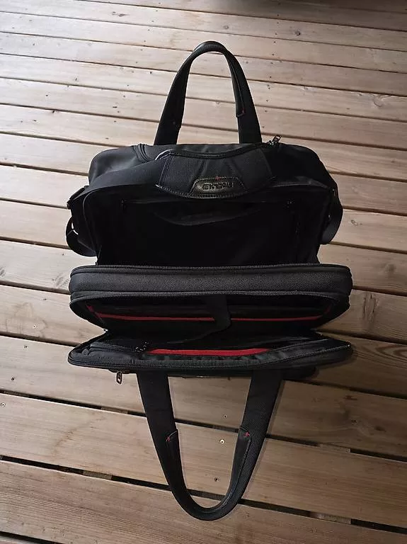Borse: SAMSONITE Laptoptasche mit Rollen – Usato da Malans GR venduto da R.G.1992 3
