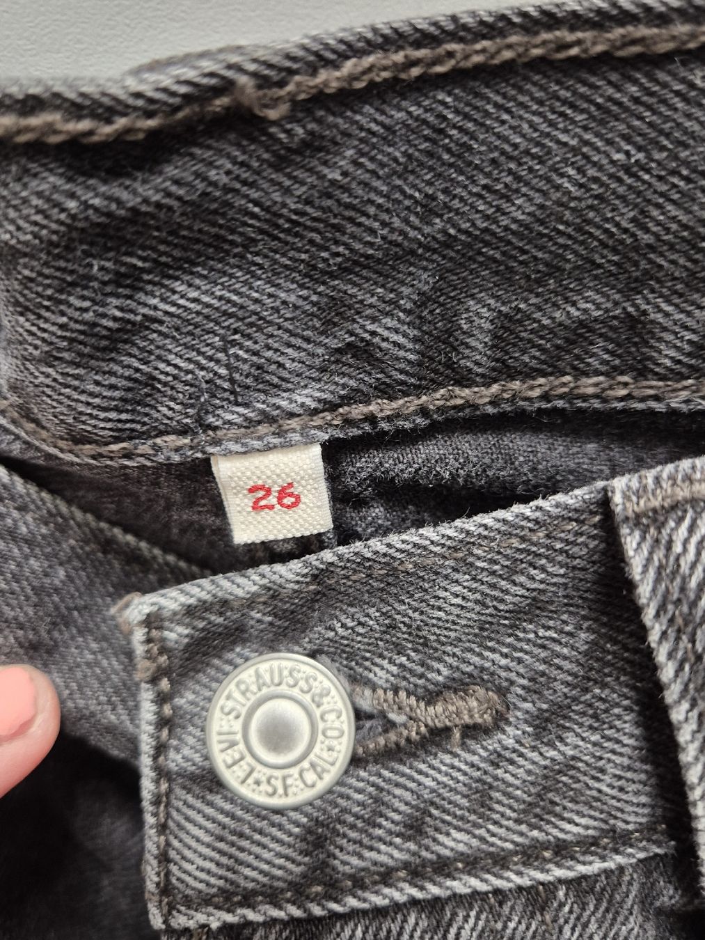 Levi's Gonne: Levis Jeansrock Gr. 26 – Nuovo (secondo la descrizione) da Volketswil venduto da 2000ra 4