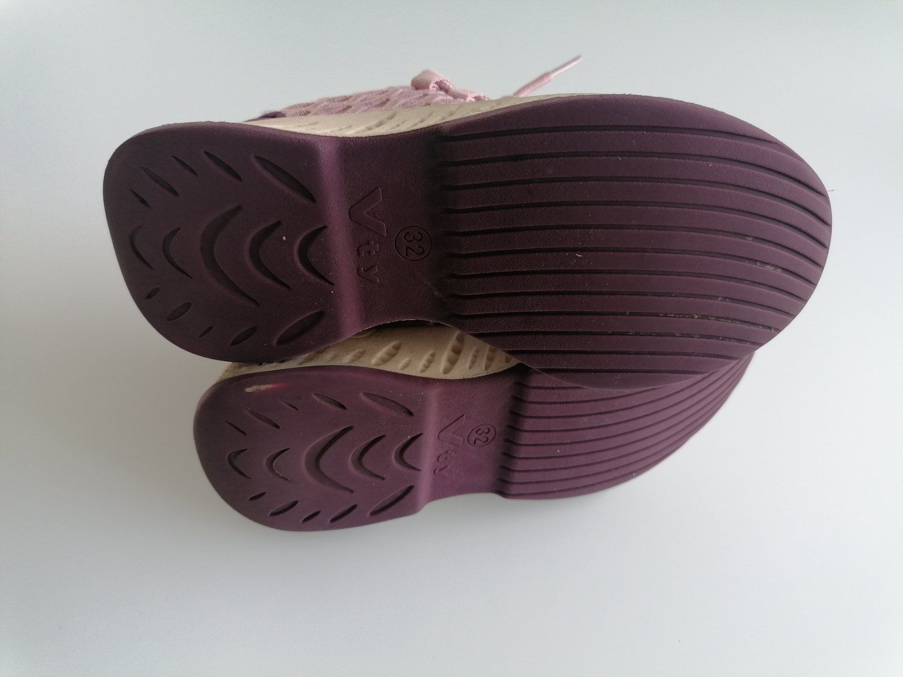 Scarpe per ragazze: Girl Turnschuhe 32 – Usato da Uster venduto da Smilla07 5