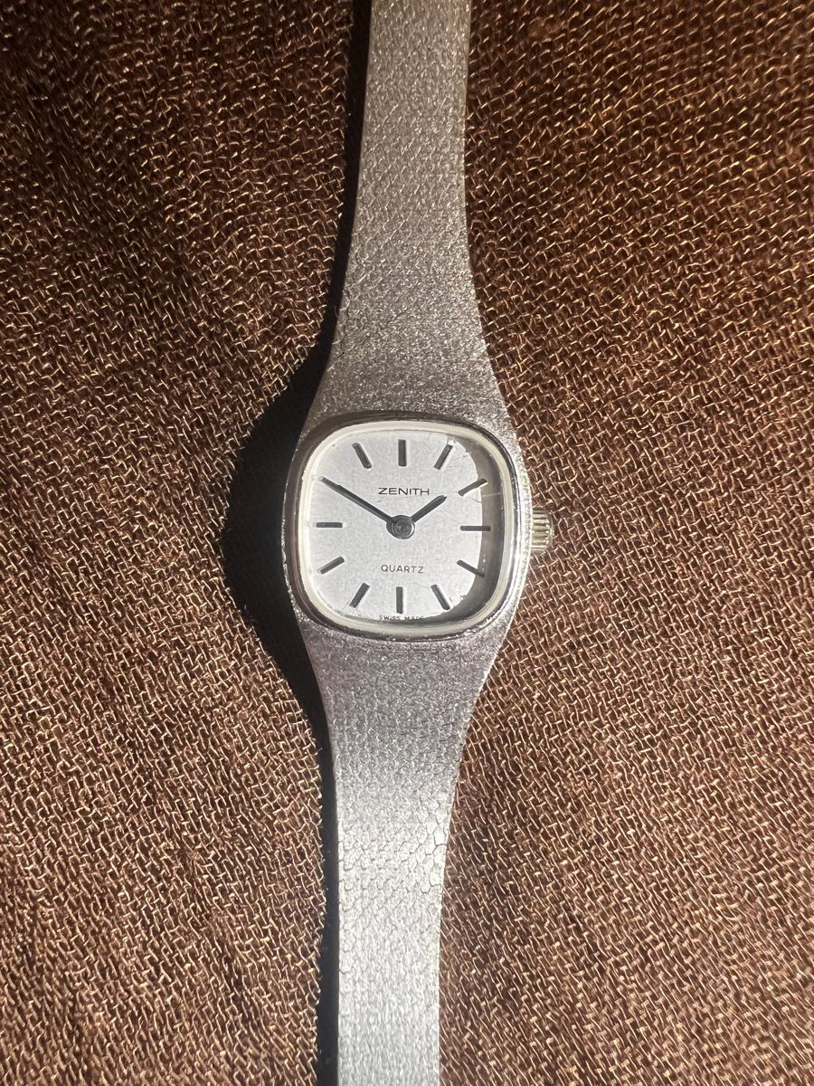 Zenith Montres: Montre Zenith   – D'occasion à Sierre par A-T-A 1