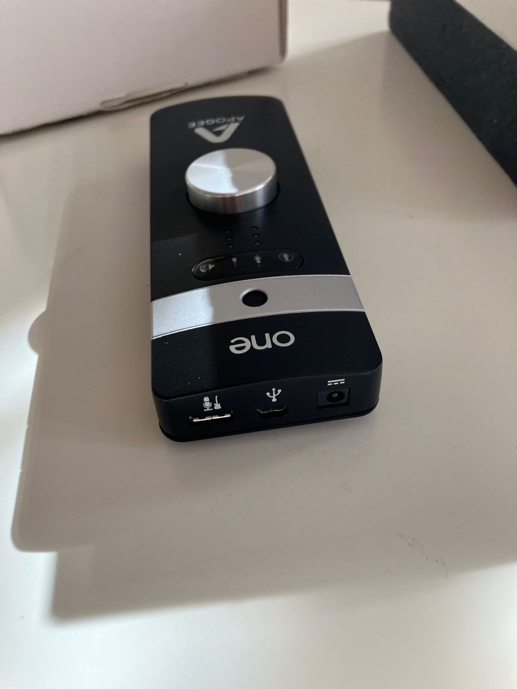 Apogee Microphones: Apogee One for iPad iPhone Mac Mic & Audio Interface – D'occasion à Eiken par Vivaldi01