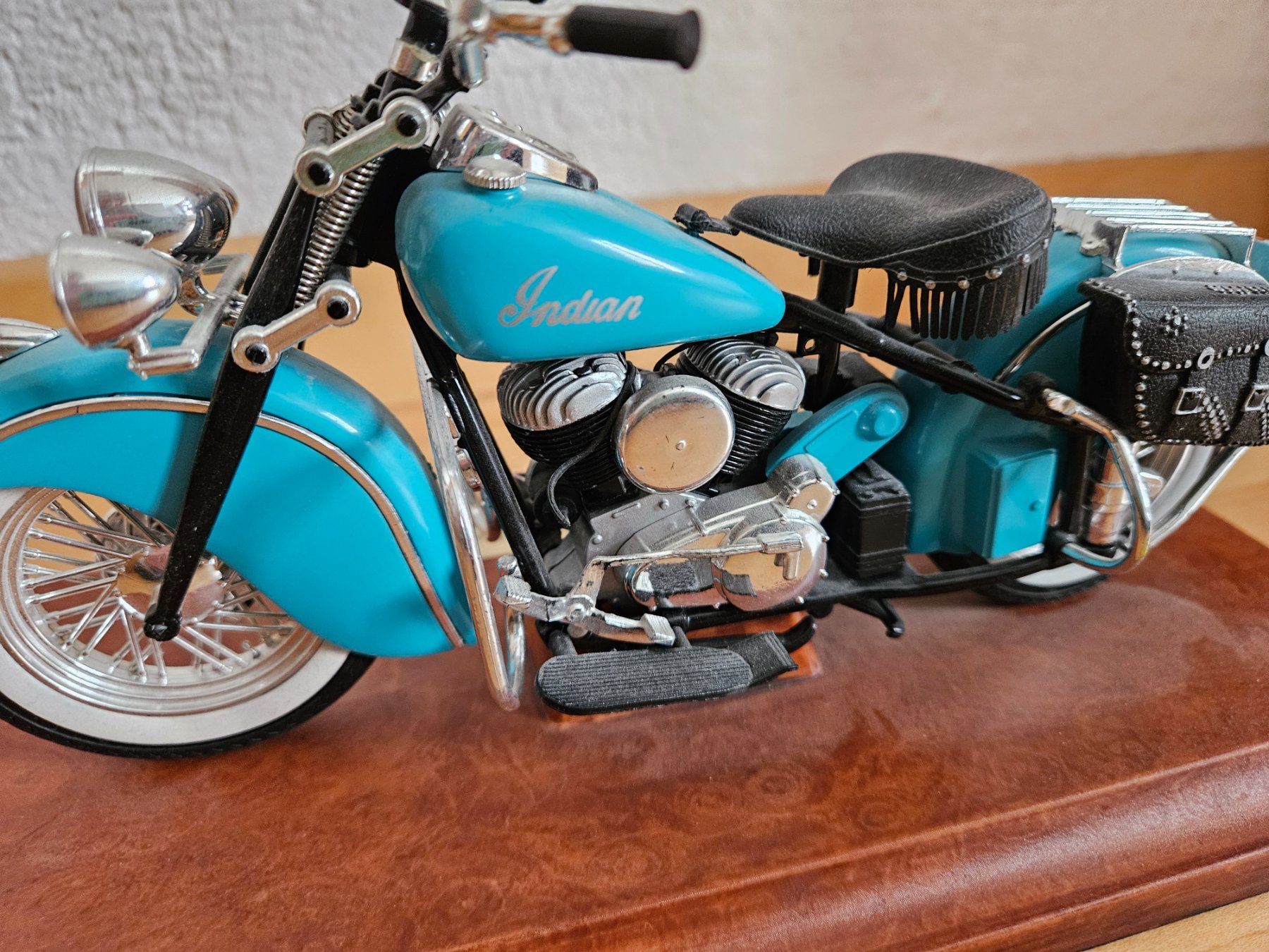 Kit di modellismo & Modellini statici: 2 Indian Chief Modelle – Usato da Wiezikon b.Sirnach venduto da Bb7 5