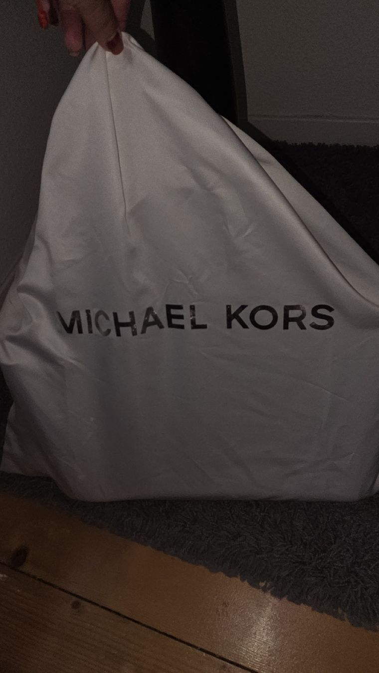 Michael Kors Borse da donna: Sac Michael Kors  – Usato da Genève venduto da Eliferr 5