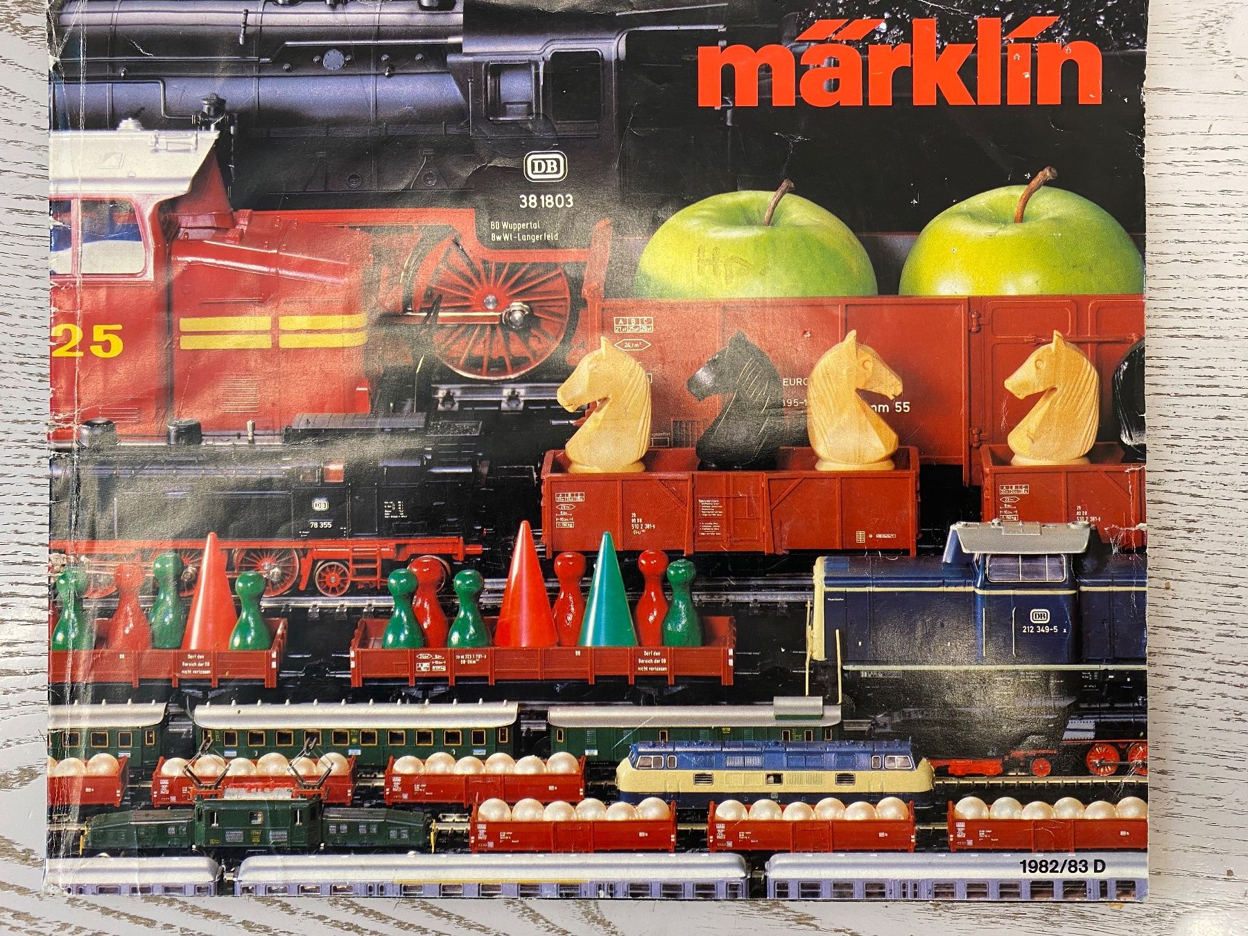 Riviste & Magazine: Märklin Katalog 1982/83 D – Usato da Lupsingen venduto da New-Haven