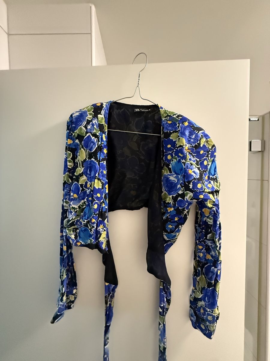 Zara Camicette: Zara Bluse Gr. M  – Usato da Zürich venduto da corinne_secondhand 1