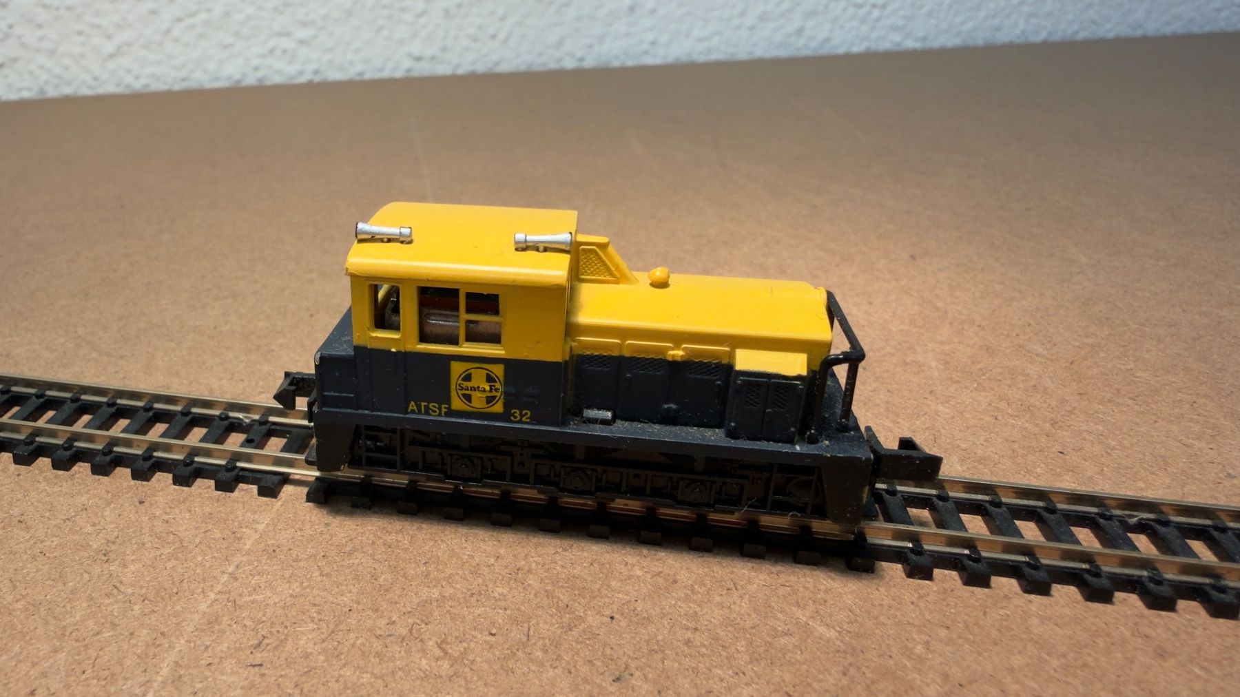 Modellini di ferrovie: Bachmann Rangierlok ATSF Santa Fe – Usato da Schlieren venduto da rat_lq6b 1