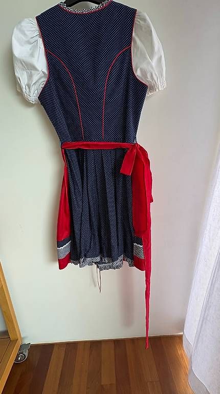 Vestiti: Kleid Oktoberfest – Usato da Bottighofen venduto da con_6lgw 1