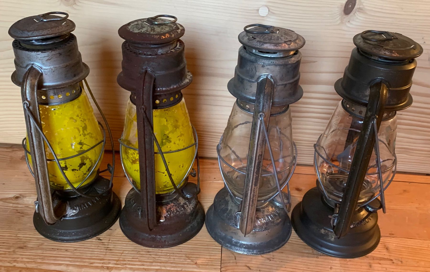 Lampes & Eclairage: 4 Petrollaternen Chalwyn der CH Armee – D'occasion à Goldingen par Bergler012 3