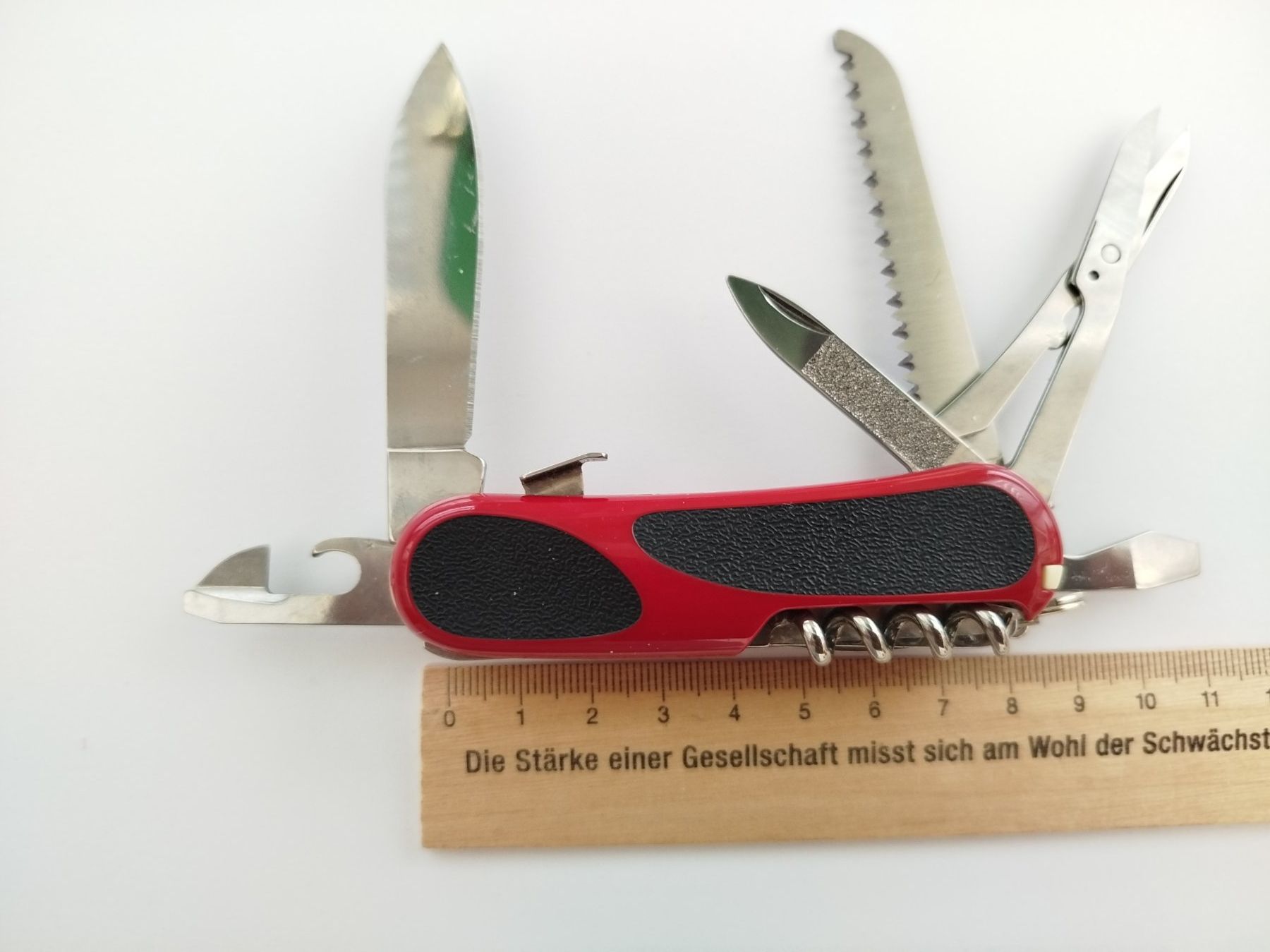 Victorinox Coltelli tascabile: VICTORINOX EvoGrip S18 – Nuovo (secondo la descrizione) da Zug venduto da Robert0125 3