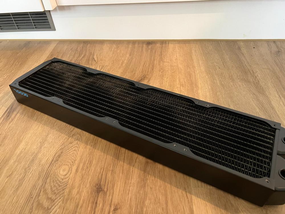 Alphacool NexXxoS XT45 Full Copper 480mm Radiator PC用ファン