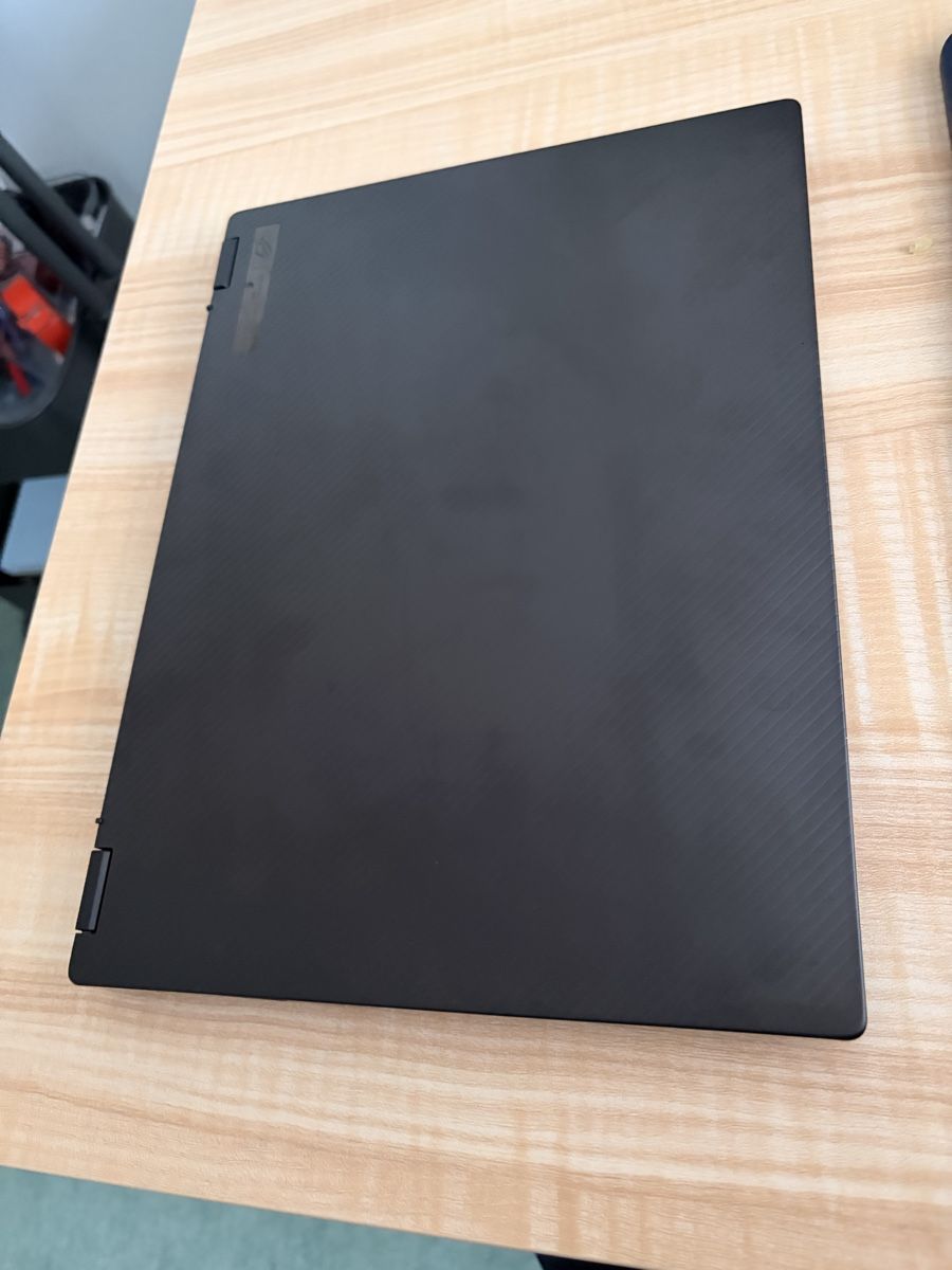 Asus Notebook: Notebook ASUS ROG FLOW GV301R – Nuovo (secondo la descrizione) da Neuhausen venduto da bod_6ncd 1