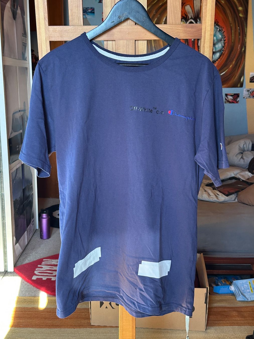 Off-White T-shirt: Off-White x Champion tee – Usato da Villars-Burquin venduto da Iliasso 2