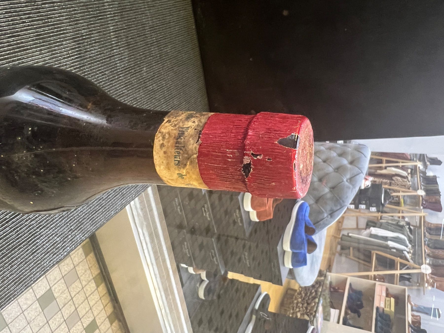 Vino: CHESALLET 1970 – Nuovo (secondo la descrizione) da Genève venduto da Leboucheoreilles 8