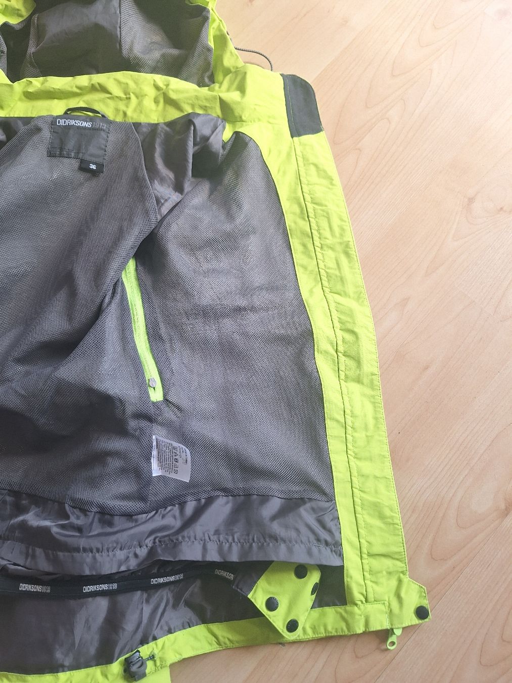 Didriksons Giacche: Didriksons Outdoorjacke, Gr. 36 – Usato da Zürich venduto da Zelda14 8