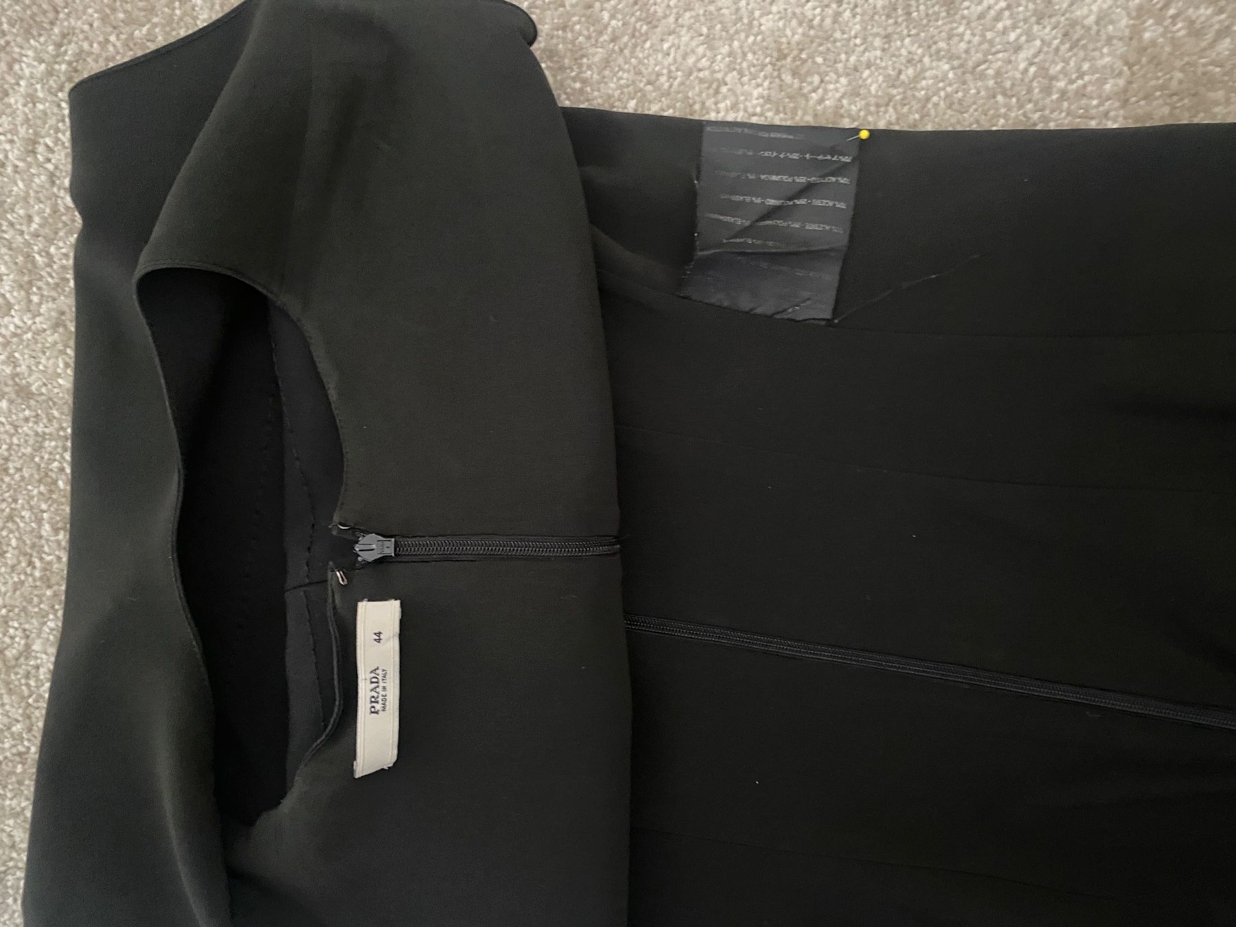Prada Vestiti: Prada Etui Kleid 38 – Usato da Liestal venduto da Goldart 5
