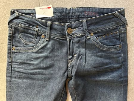 CROSS JEANS NEU 