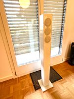 2 Boxen: REVOX Re:sound column 02, weiss mit Glasfront