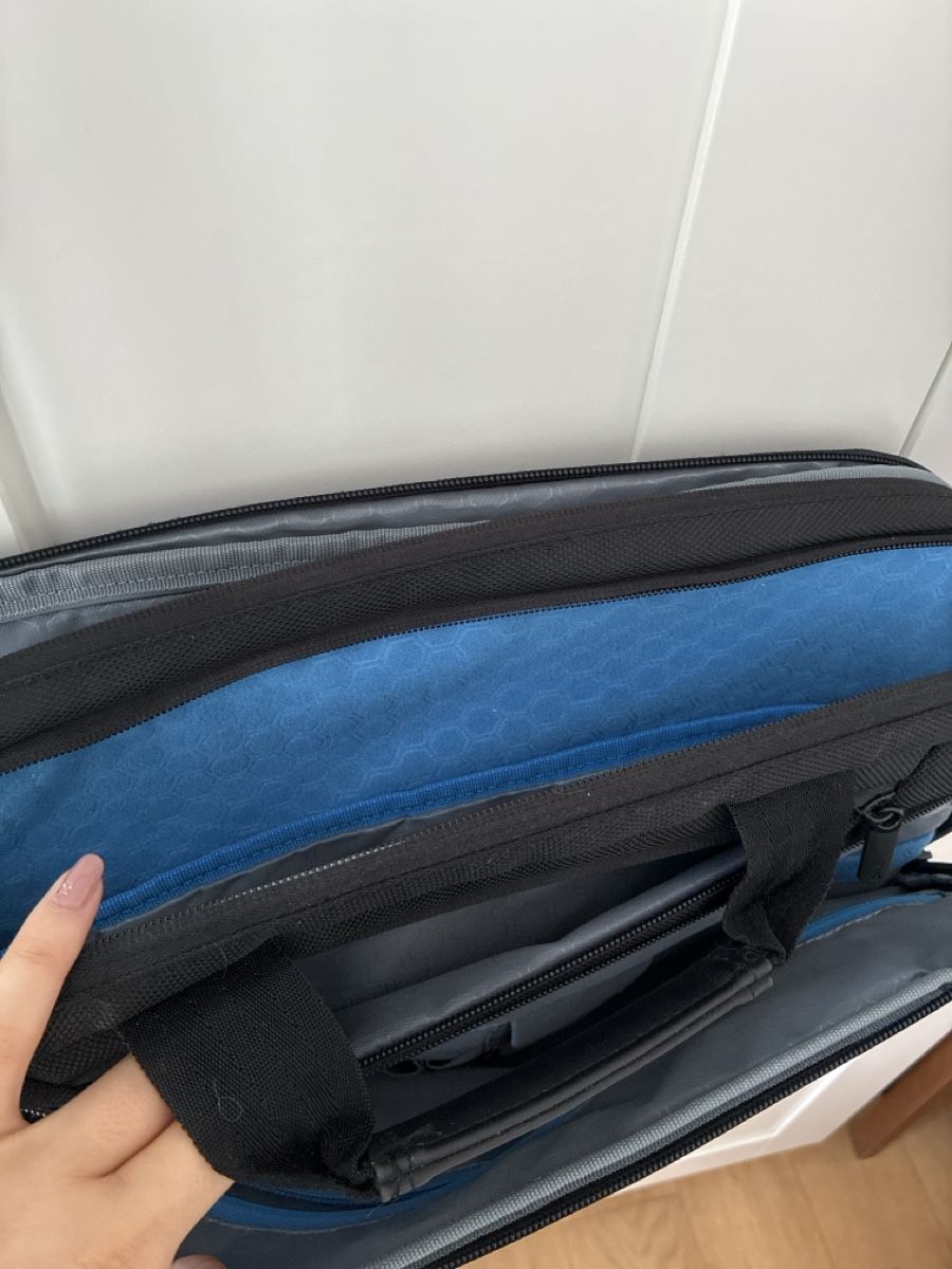 Dell Sacs: Dell laptop bag – D'occasion à Walenstadt par bedina92 1