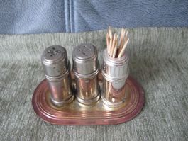 Alte Menage aus Metall
