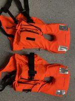 2 Kinderschwimmwesten