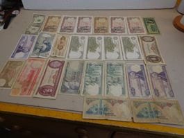 1 Posten alte ausländische Banknoten ab 1.-