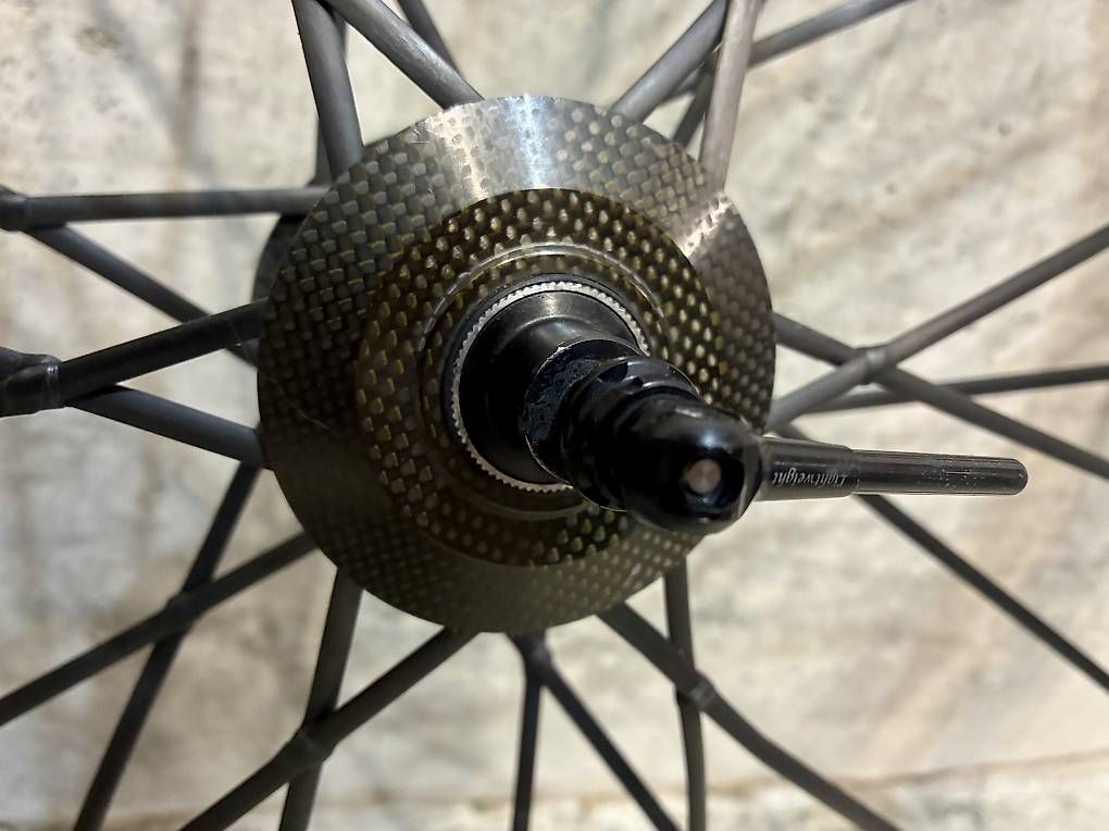 Pezzi di ricambio: Lightweight Ventoux – Usato da Dübendorf venduto da Mekkolino1 2