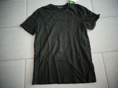 T-SHIRT GR. S NEU