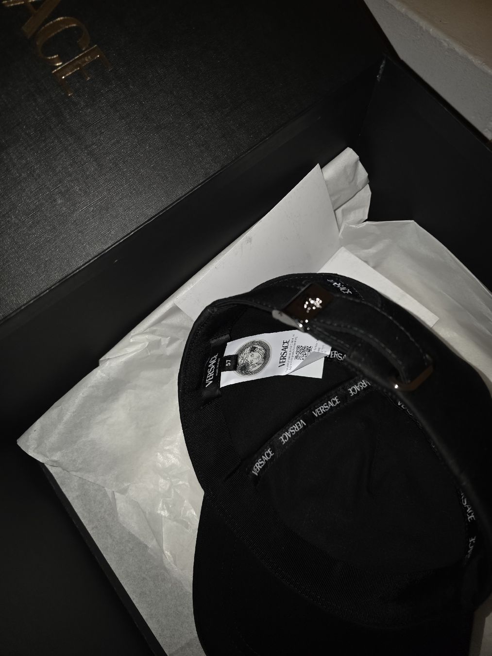 Versace Altro in  Abbigliamento & Accessori: Fabrikneu Versace Cap gr.57 – Nuovo e nell'imballaggio originale da Scherz venduto da lacoste30 3