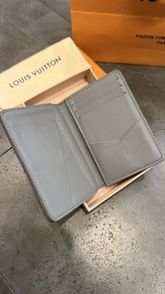 Louis Vuitton Portafogli: Original Louis Vuitton LV Taschenorganizer New Shadow Grau – Usato da Grub SG venduto da Crispin1990 2