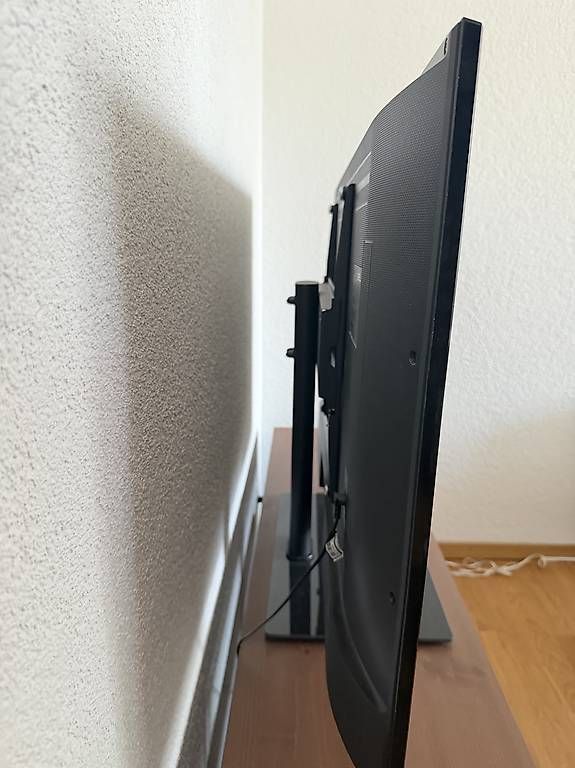 Samsung Appareils TV: Samsung TV – D'occasion à Châbles FR par celine61 2