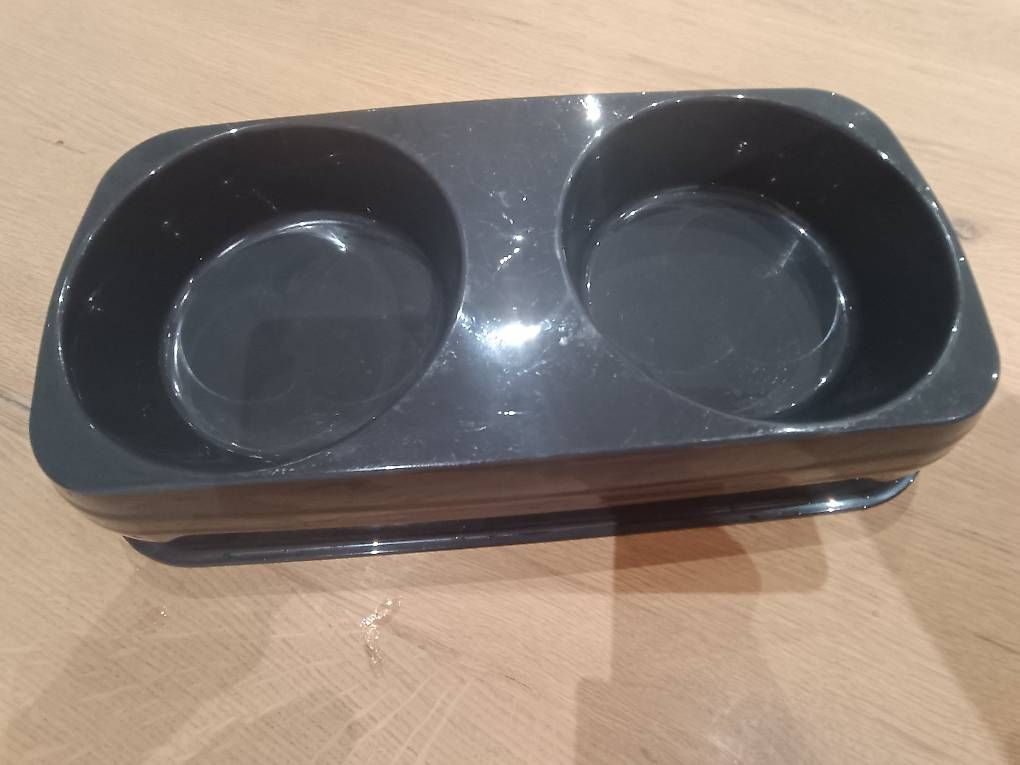 Ciotole: Gamelle pour animal – Usato da Mauborget venduto da tho_6lwc 1