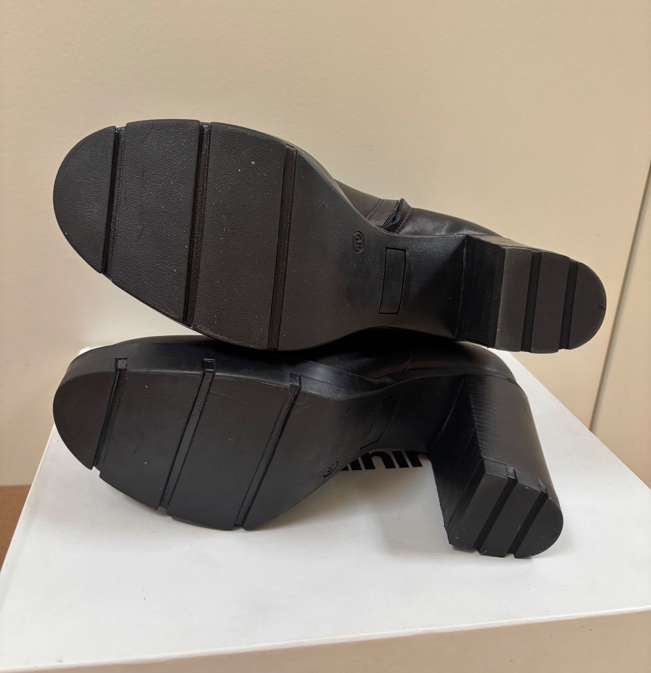 Baldinini Damenschuhe: Baldinini - Neue Stiefeletten - Leder - Gr. 40 – Neu und originalverpackt aus Zofingen von Justizia_01 4