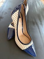 Paire d’escarpins en cuir