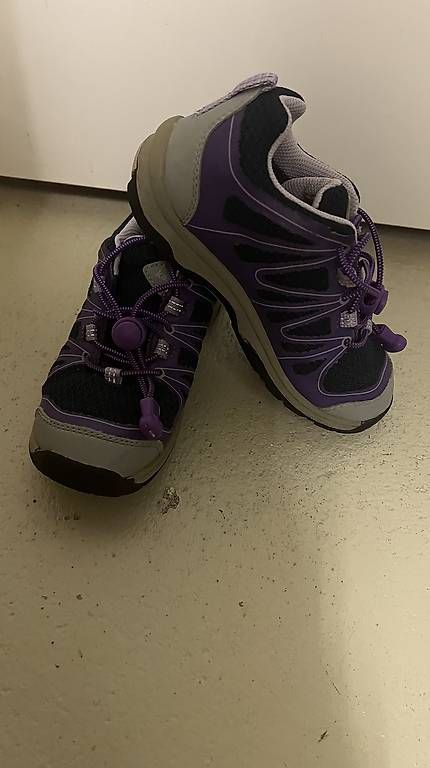 Scarpe per ragazzi: Kinder Wald/Wander Schuhe – Usato da Frauenfeld venduto da anaul_2000 1