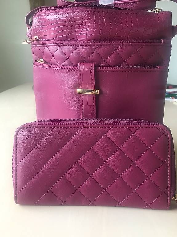 Borse da donna: Handtasche mit Geldbörse, neu – Nuovo (secondo la descrizione) da Russikon venduto da Pebblybeach