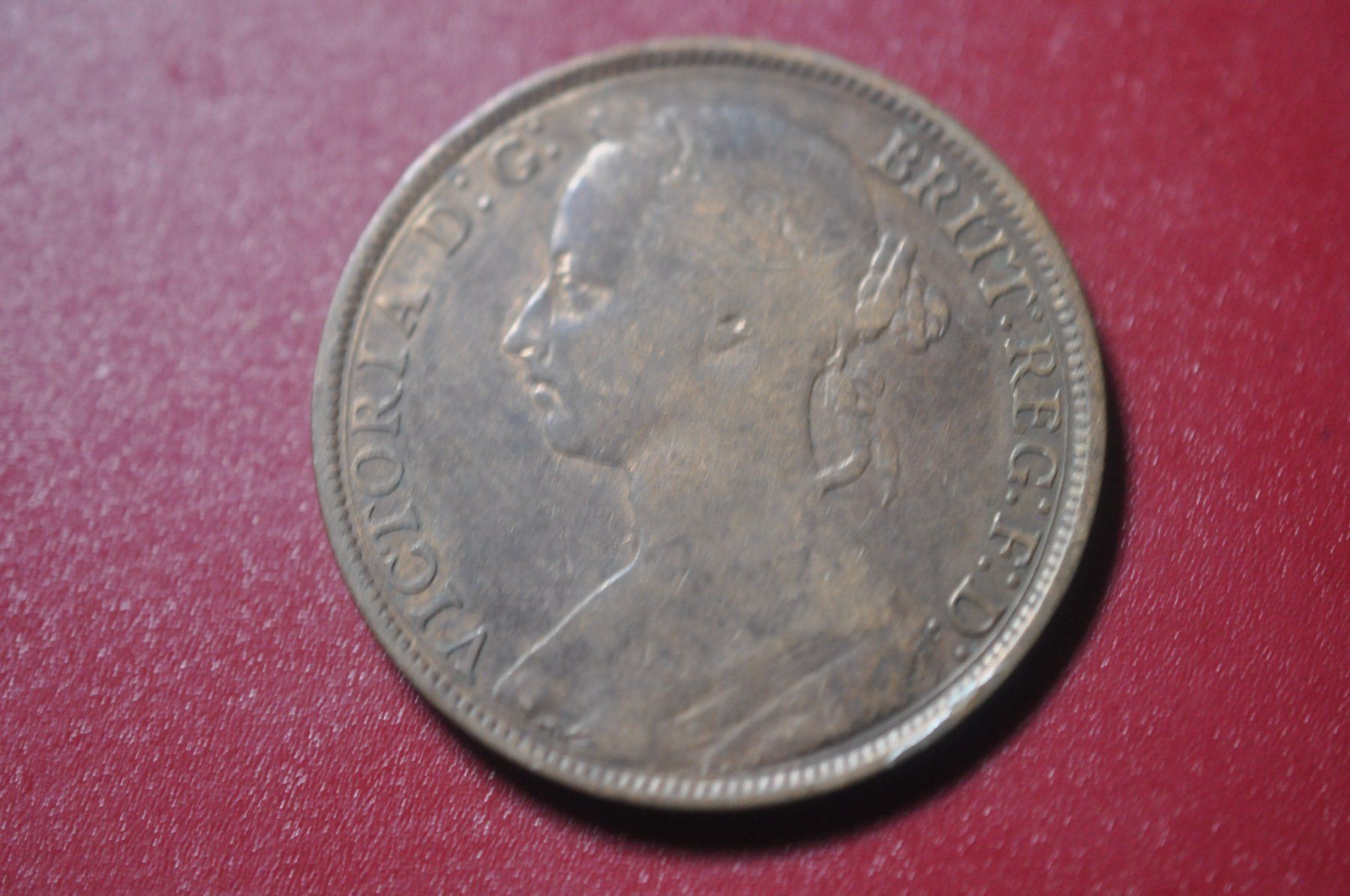 Tutti le monete: GB 1 penny Victoria 1889 – Usato da Moutier venduto da Phillegrec 1