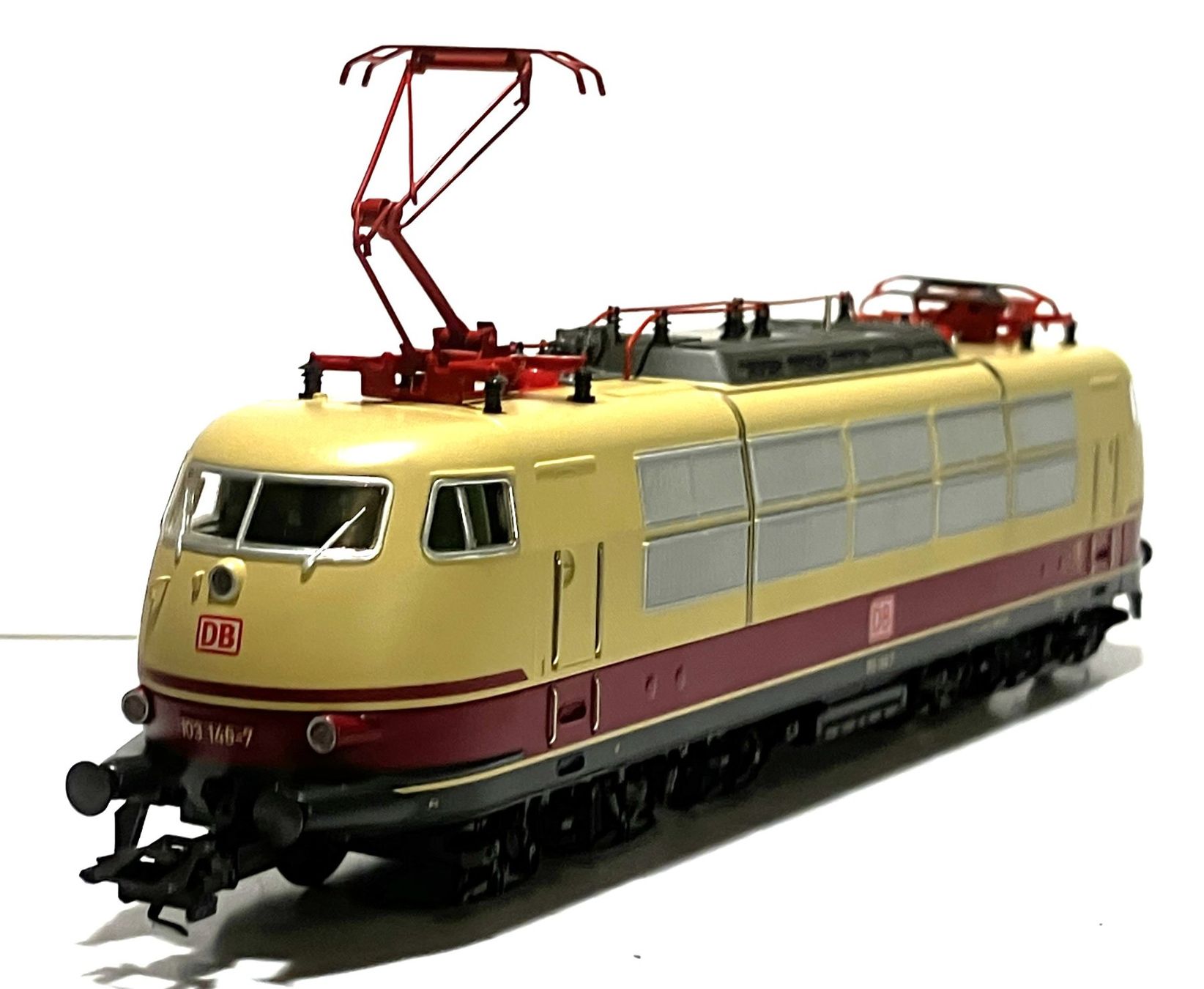 DB 103 146-7, Märklin 37574, TEE, AC H0 Digital mfx Sound (Gebraucht ...