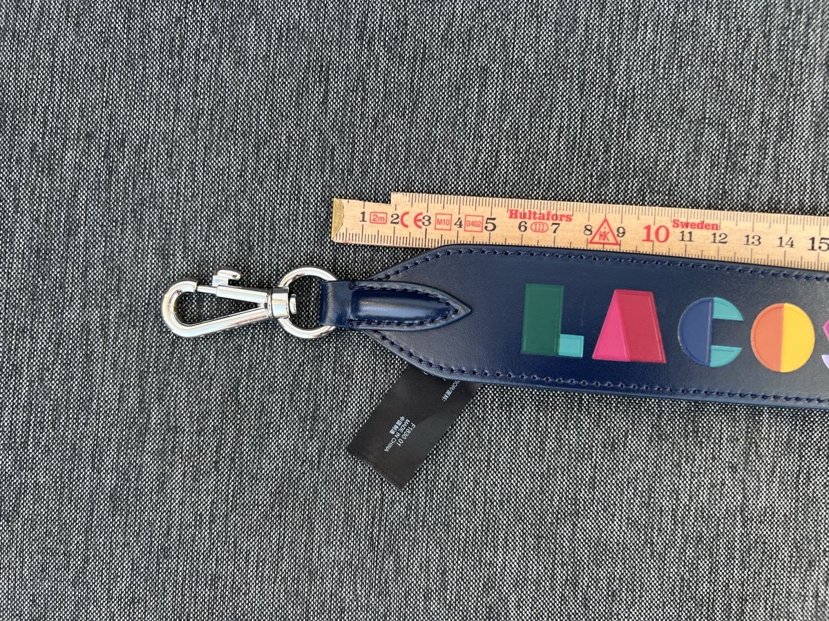 Fibbie per cinture: Lacoste Schultergurt 70cm Blau Leder NEU – Nuovo e nell'imballaggio originale da St. Gallen venduto da Mokki2014 4