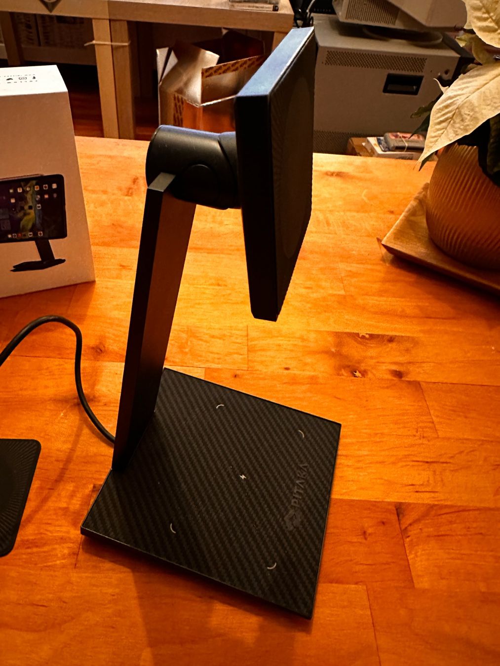 Altro in Decorazioni & Accessori: Support Magnétique Pitaka MagEZ Stand comme Neuf pour iPad – Usato da Bellevue venduto da LarsUlrich01 1
