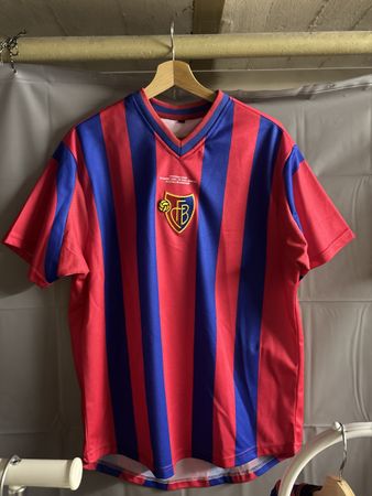 Fc Basel Trikot 12. Maa