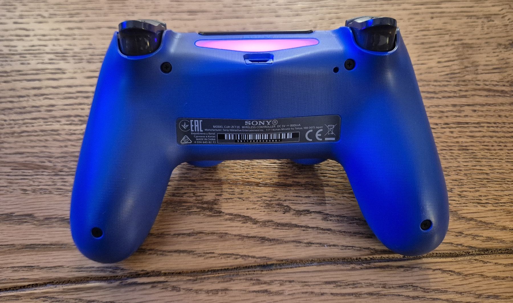 Sony Controller: Original Sony PS4 DualShock 4 V2 Controller Blau – Gebraucht aus Au SG von KonsoleWerk 2