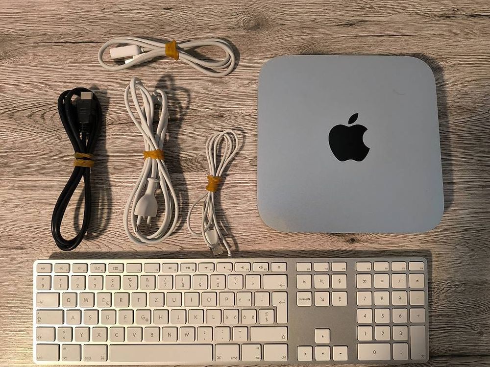 Mac mini(Late 2012) i7/8G/1TB キーボード付き 【公式通販】