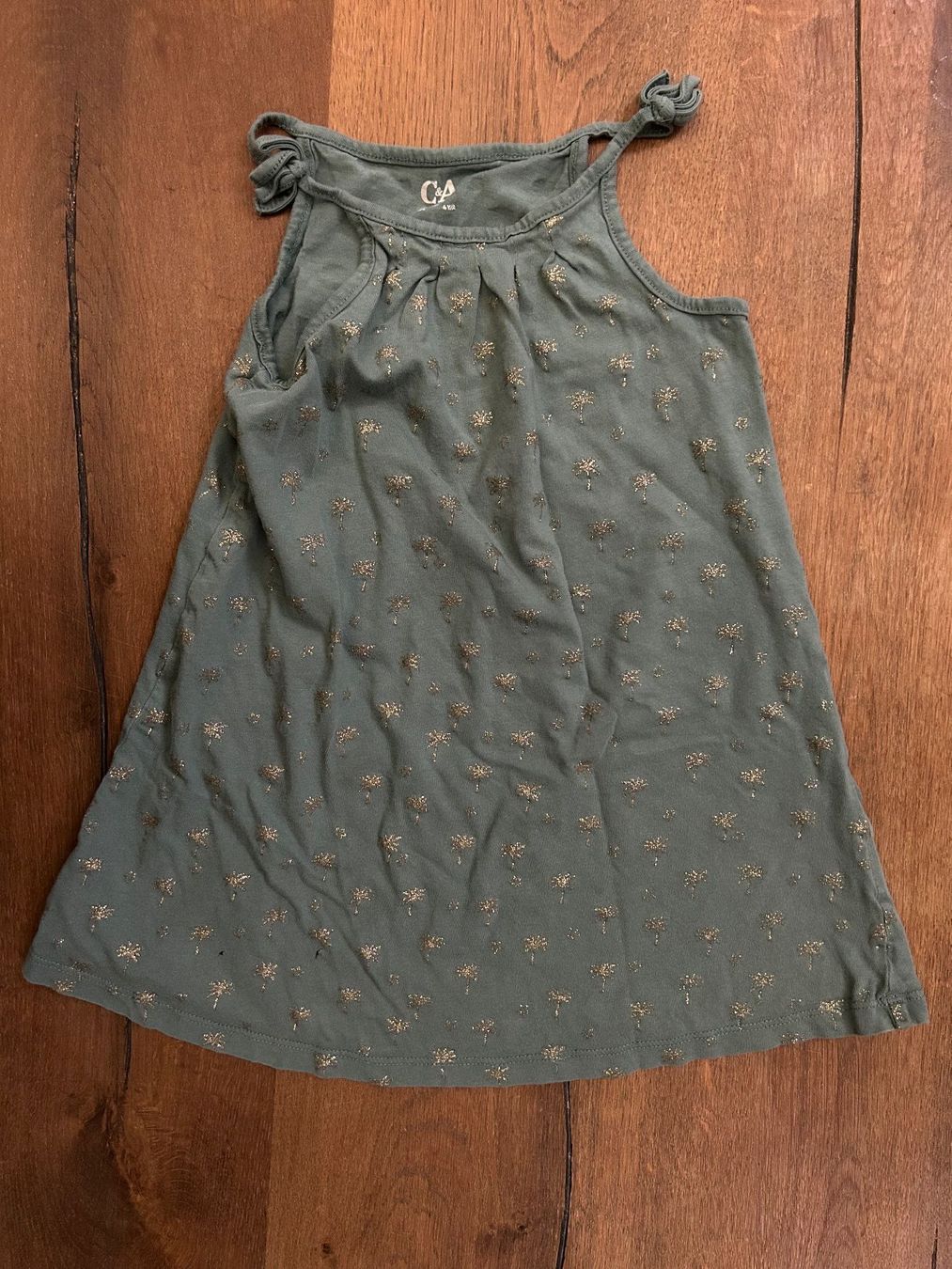 C&A Vestiti & Gonne: C&A Kleid Gr. 104 – Usato da Heiligkreuz (Mels) venduto da Ellengiordano