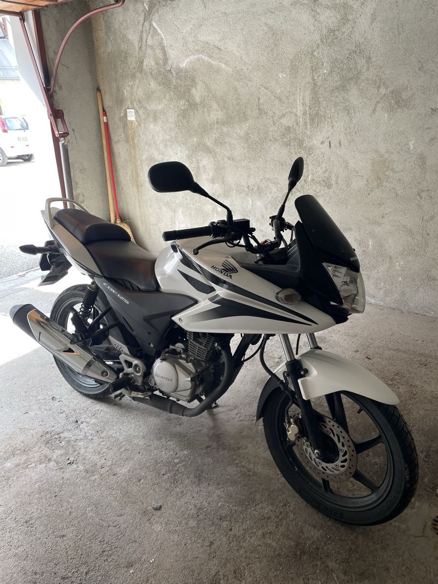 Honda Strada: Honda CBf 125, 2008 – Usato da Zinal venduto da bra_869t