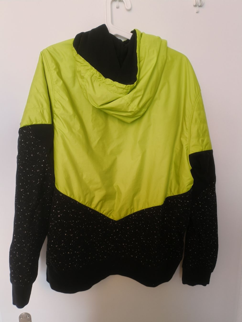 Nike Giacche: Nike Trainingsjacke XL – Usato da Staufen venduto da Bambotscha 1