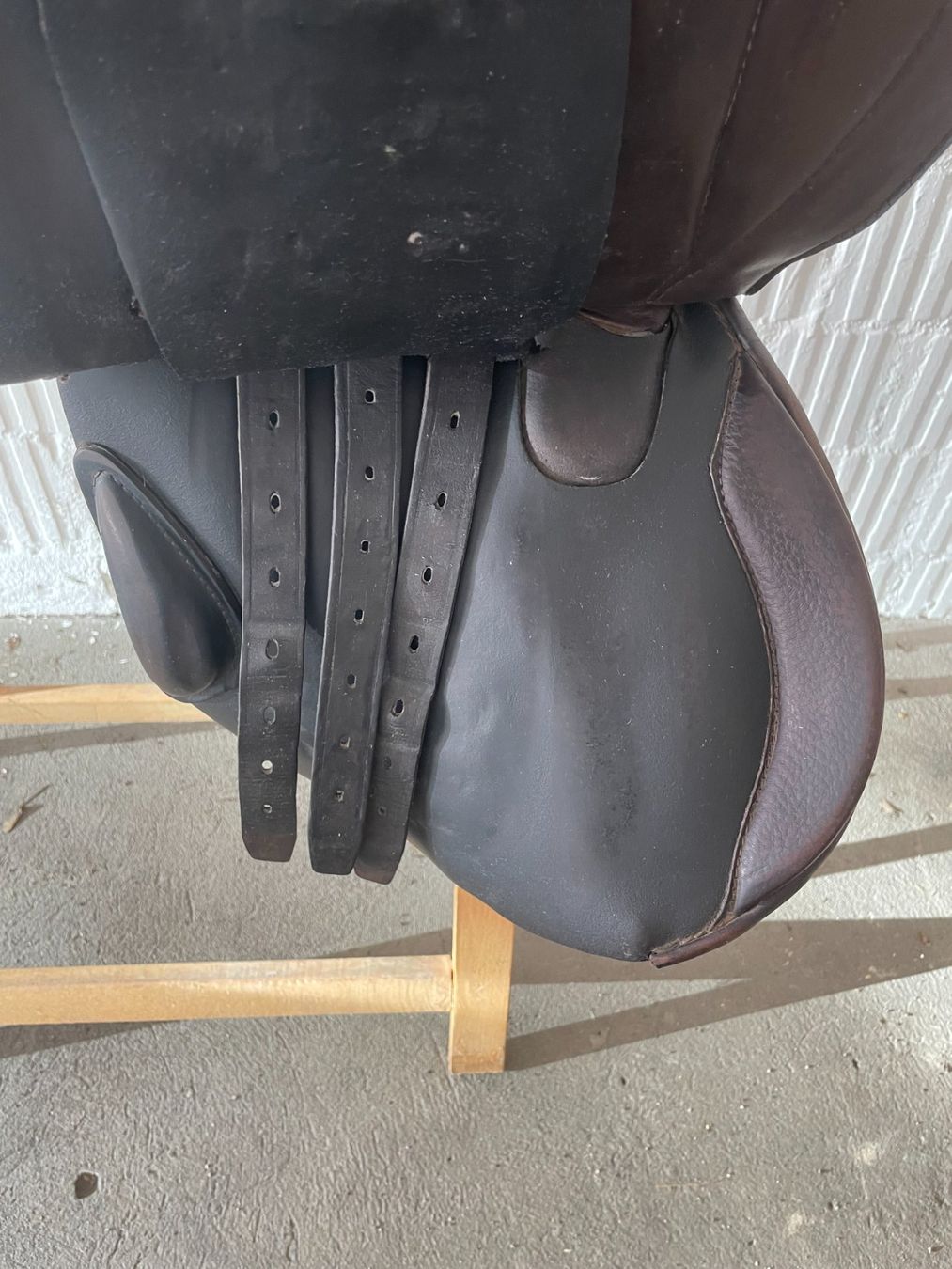 Selle & Accessori: Vielseitigkeitssattel braun – Usato da Zürich venduto da ann_5xby 8