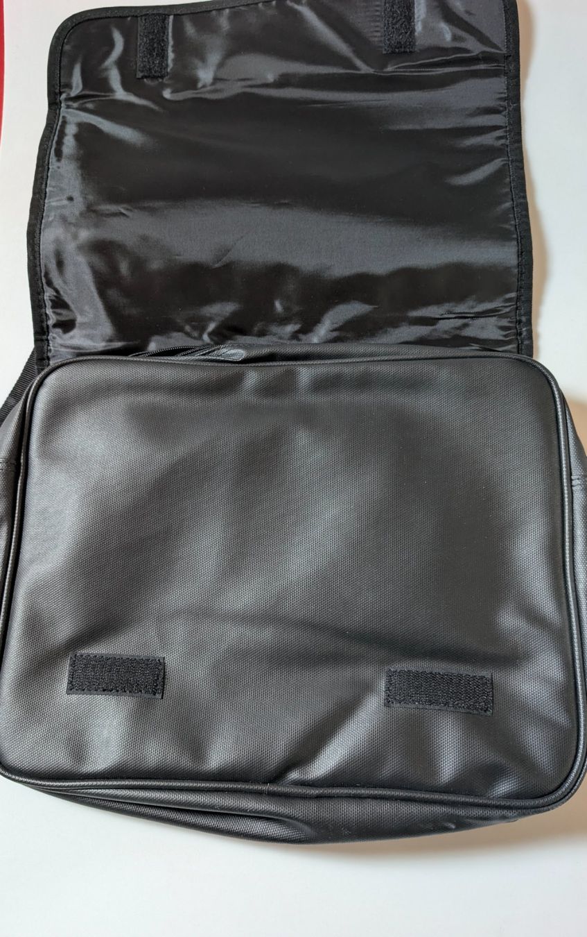 Audrey Hepburn Borse: Umhänge-Tasche - Audrey Hepburn 30x40cm – Nuovo e nell'imballaggio originale da Ettingen venduto da Kartenplanet 2