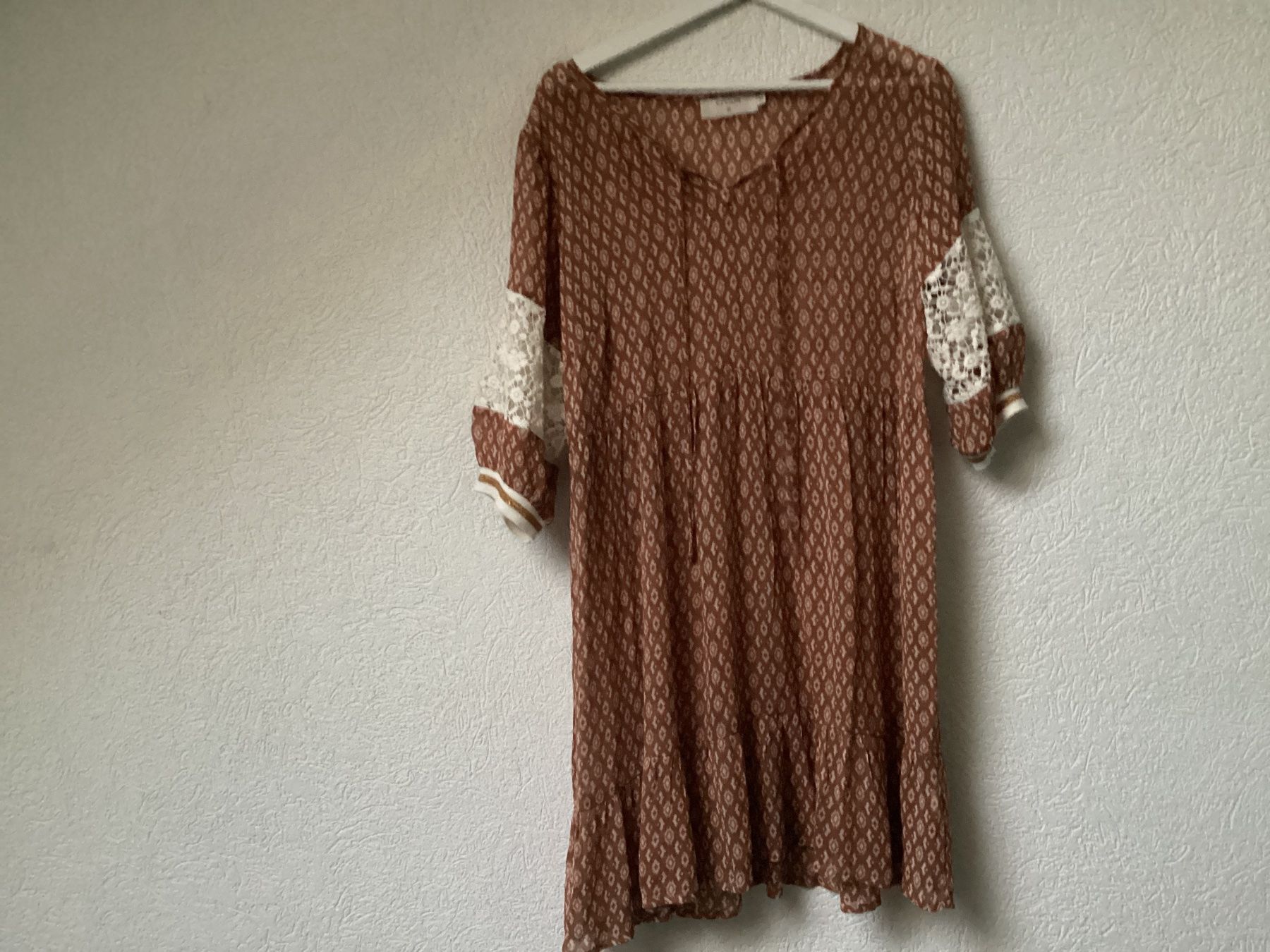 Cream Vestiti: Cream Kleid mit Spitze, Grösse 36 Boho Look! – Usato da Homberg b. Thun venduto da Homata